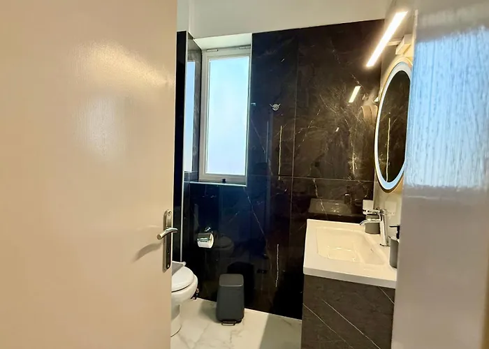 Free Spirit Sophie * Kalamata