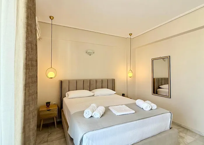 Free Spirit Sophie * Kalamata